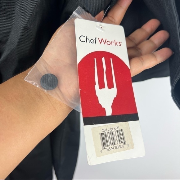 NWT - Chef Works, Women's Marbella Chef Coat in Black. Size: XL - Picture 6 of 8